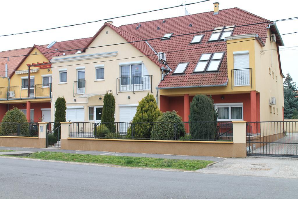 Harkany-Szt. Istvan Apartman Exterior photo